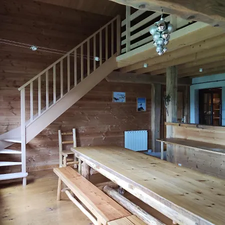 Refuge Sous La Joux Les Moussieres