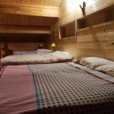 Refuge Sous La Joux Apartment